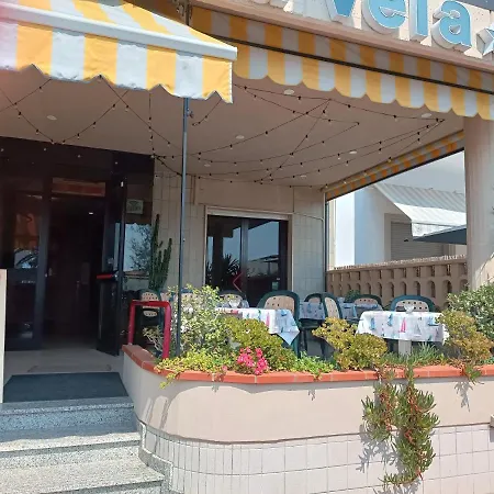 Szálloda La Vela 3*