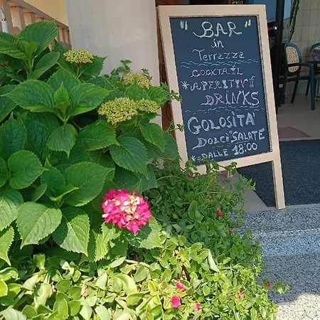 Szálloda La Vela 3*